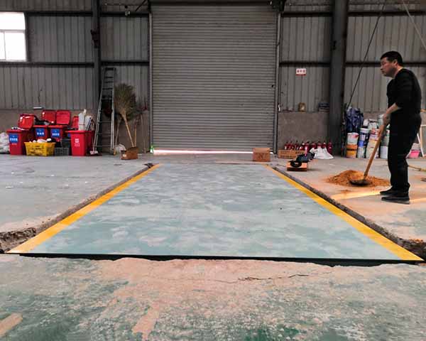 鄭州中牟2.5×6米30噸地磅