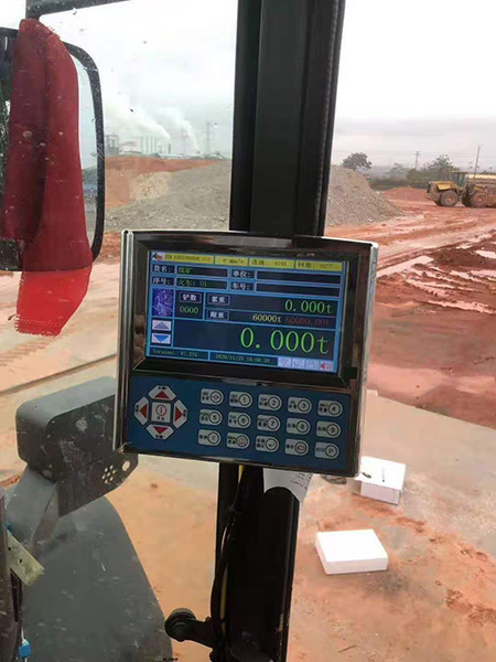 　作為江展河裝載機(jī)電子秤，它是如何實(shí)現(xiàn)裝載機(jī)載重測(cè)量的呢?