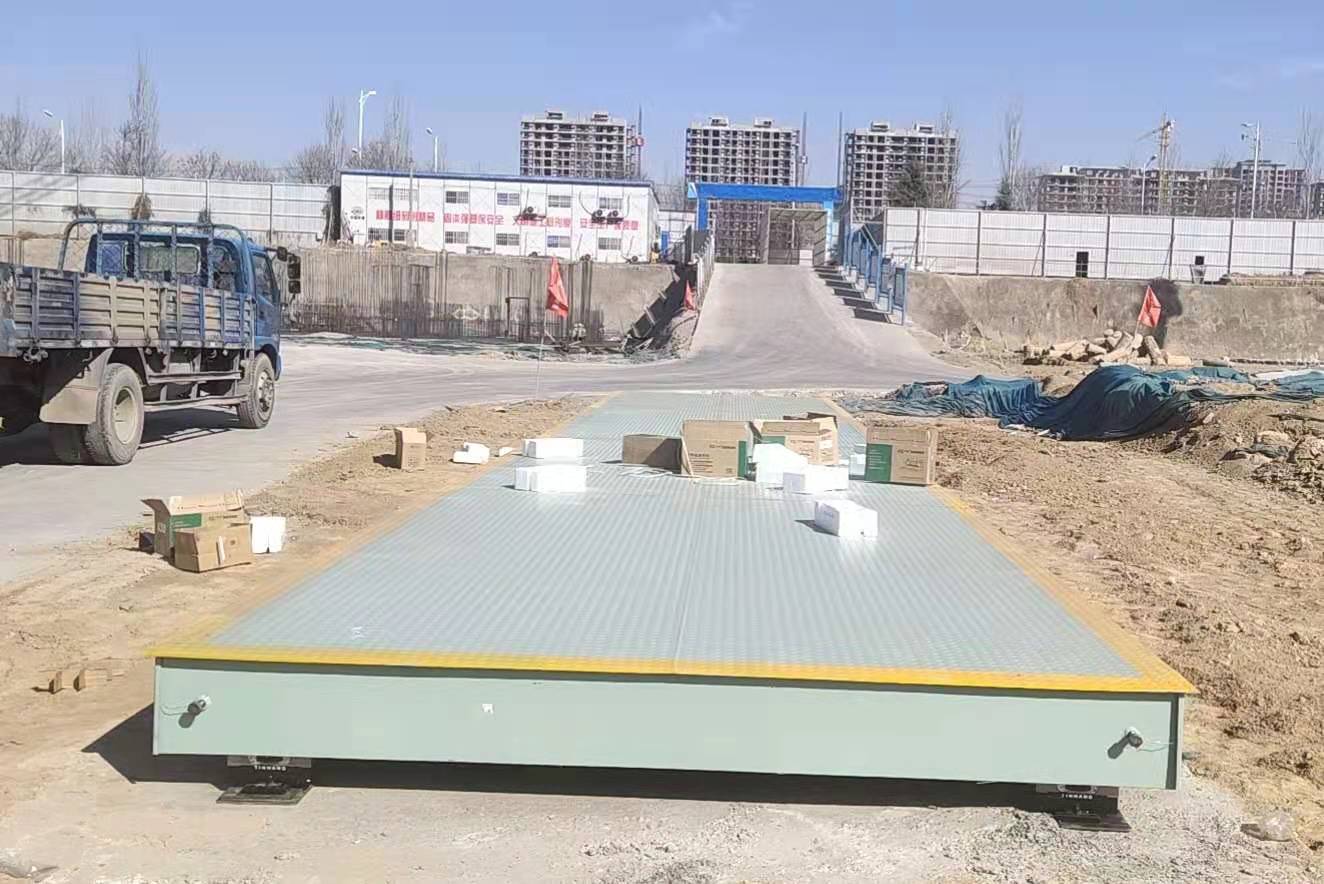 濮陽(yáng)3/16米地磅100噸安裝調(diào)試完畢