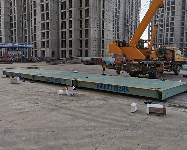 鄭州中牟中鐵建工3/16米電子汽車衡安裝調(diào)試完畢！