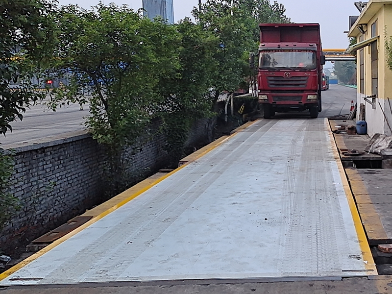 洛陽(yáng)地磅廠家,洛陽(yáng)150噸地磅