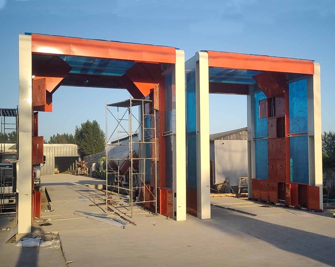 ?鄭州商砼站5/4.6/5.3米兩臺龍門式洗車機(jī)