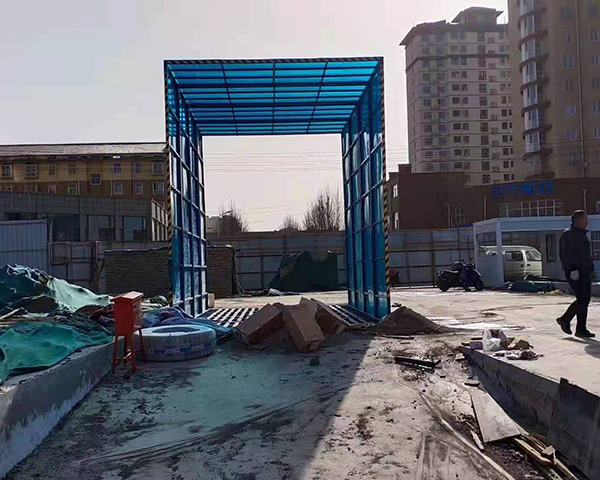 安陽(yáng)龍門(mén)洗車(chē)機(jī)   龍門(mén)洗車(chē)機(jī)廠(chǎng)家 