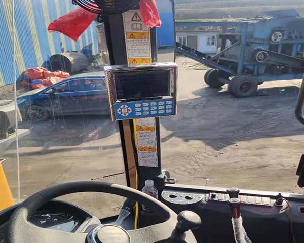 山西運(yùn)城鏟車(chē)秤 裝載機(jī)電子秤