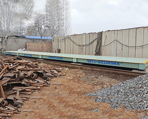 電子地磅調(diào)試  地磅進水操作