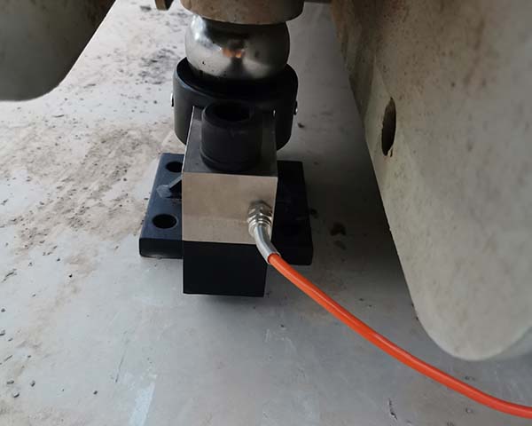 新鄉(xiāng)地磅多少錢 、電子地磅改造升級子秤價格